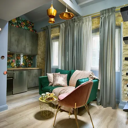 Queen 3 Apartment, In The Heart Of Corfu Historical Old Town Center מראה חיצוני תמונה