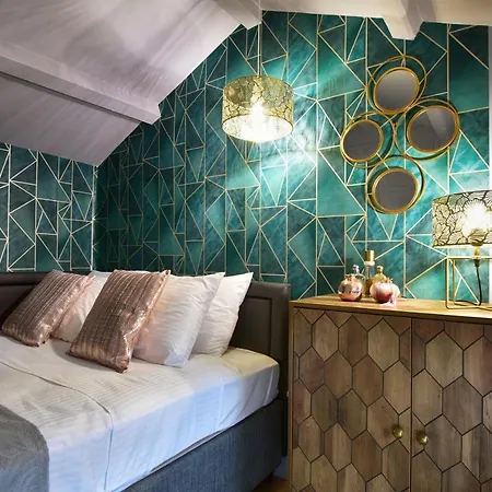 Queen 3 Apartment, In The Heart Of Corfu Historical Old Town Center מראה חיצוני תמונה