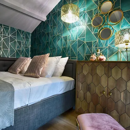 Queen 3 Apartment, In The Heart Of Corfu Historical Old Town Center מראה חיצוני תמונה
